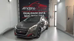 Cinza Usado 2019 Peugeot 208 Signature Sky Citadino | € 10.990 (Bom preço)