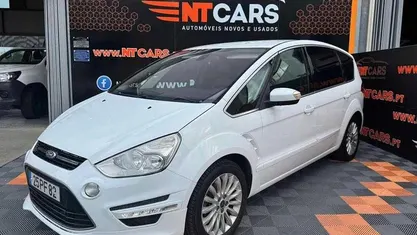 Usado 2014 Ford S-MAX Titanium Monovolume | € 15.900 (Preço justo)