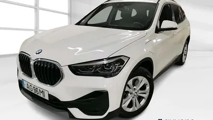 Branco Usado 2021 BMW X1 SUV | € 28.000 (Preço justo)