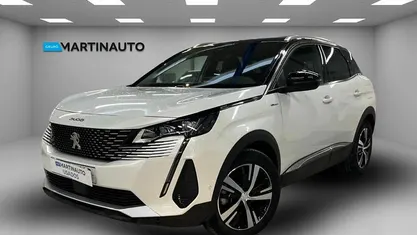 Branco Usado 2024 Peugeot 3008 Allure SUV | € 26.500 (Bom preço)