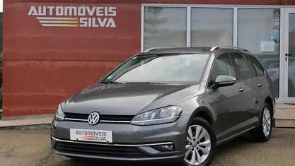 Usado VW Golf VII 115 HP (84 kW) 2020 Cinzento Carrinha