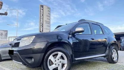 Preto (metalizado) Usado 2010 Dacia Duster Comfort SUV | € 9.500 (Preço justo)
