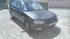 Verde Usado 1997 Peugeot 106 Citadino | € 350