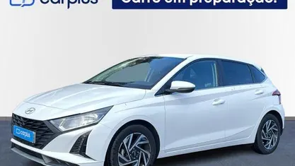 Branco Usado 2023 Hyundai i20 Comfort | € 16.500 (Preço justo)