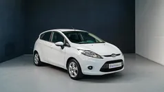 Branco Usado 2010 Ford Fiesta Trend Citadino | € 4.990 (Preço justo)