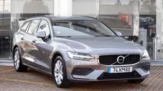 Cinza Usado 2019 Volvo V60 Momentum Carrinha | € 23.950 (Preço justo)