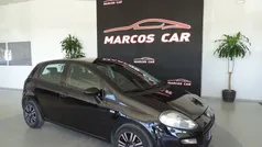 Preto (metalizado) Usado 2014 Fiat Punto Easy Citadino | € 8.400 (Preço elevado)