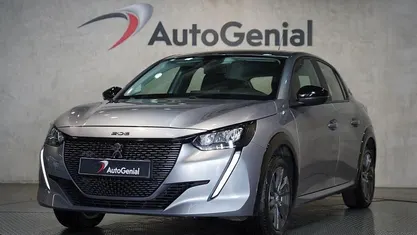 Usado 2022 Peugeot e-208 Active Citadino | € 18.990 (Preço justo)