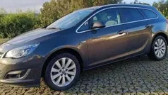Cinzento Usado 2015 Opel Astra Carrinha | € 7.900 (Bom preço)