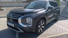 Usado 2025 Mitsubishi Outlander P-HEV | € 56.900 (Preço justo)