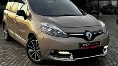 Castanho Usado 2014 Renault Scénic III Bose Edition Monovolume | € 12.890 (Preço elevado)