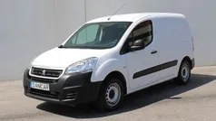 Branco Usado 2018 Peugeot Partner Premium Monovolume | € 10.800 (Preço justo)