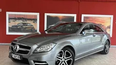 Cinzento Usado 2011 Mercedes CLS250 | € 30.990