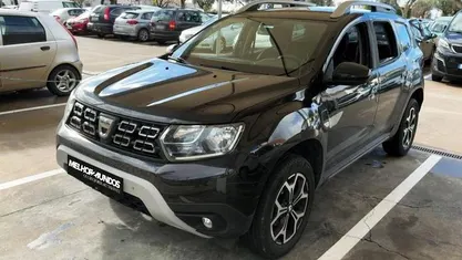Usado 2020 Dacia Duster Celebration SUV | € 14.900 (Preço justo)