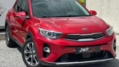 Vermelho Usado 2021 Kia Stonic SUV | € 16.750 (Preço justo)