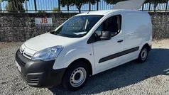 Branco Usado 2016 Citroën Berlingo Monovolume | € 11.850 (Preço justo)