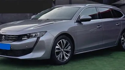 Cinzento Usado 2019 Peugeot 508 SW Carrinha | € 17.900 (Preço justo)