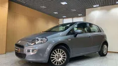 Cinzento Usado 2012 Fiat Punto Lounge Citadino | € 7.490 (Preço justo)