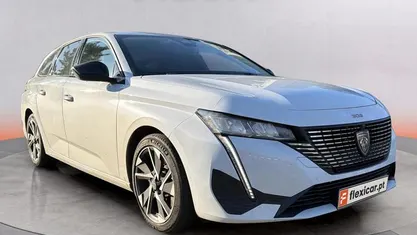 Usado 2024 Peugeot 308 SW Carrinha | € 28.990 (Preço justo)