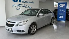 Cinza Usado 2010 Chevrolet Cruze LT Sedan | € 6.950 (Preço justo)