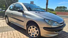 Cinzento Usado 2006 Peugeot 206 Citadino | € 3.980 (Super Preço)