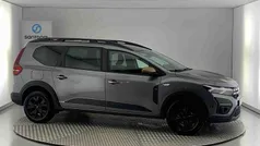 Cinzento Usado 2024 Dacia Jogger Extreme Monovolume | € 19.990 (Preço justo)
