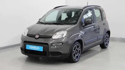 Usado Fiat Panda 70 HP (51 kW) 2022 Cinzento Citadino