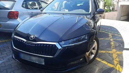 Preto Usado 2022 Skoda Octavia Carrinha | € 17.990 (Super Preço)