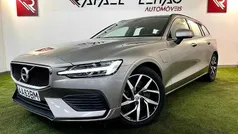 Cinzento Usado 2020 Volvo V60 Carrinha | € 29.500 (Preço justo)