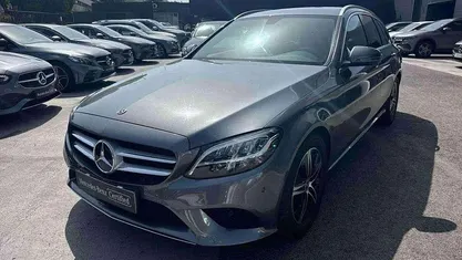 Cinzento Usado 2019 Mercedes 220 | € 32.900 (Super Preço)