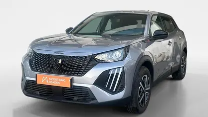 Usado 2024 Peugeot e-2008 Style SUV | € 27.240 (Preço justo)