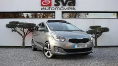 Cinza Usado 2015 Kia Carens Monovolume | € 13.950 (Preço justo)