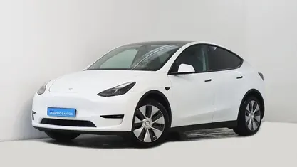 Branco Usado 2023 Tesla Model Y SUV | € 34.500 (Preço justo)