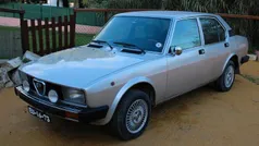 Cinza Usado 1980 Alfa Romeo Alfetta Sedan | € 16.500