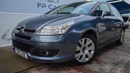 Cinzento Usado 2007 Citroën C4 | € 3.950 (Preço justo)