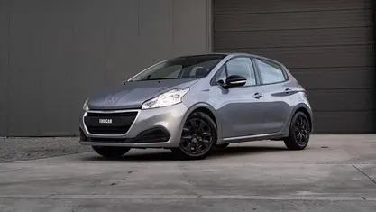Usado 2019 Peugeot 208 Active Citadino | € 9.999 (Bom preço)