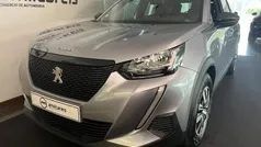 Cinzento Usado 2022 Peugeot 2008 Active SUV | € 19.900 (Preço justo)