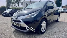 Preto Usado 2017 Toyota Aygo X-cite Citadino | € 9.900 (Preço justo)