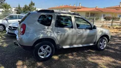 Cinzento Usado 2011 Dacia Duster SUV | € 7.750 (Preço justo)