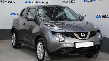 Cinza Usado 2018 Nissan Juke Acenta Connect SUV | € 13.250 (Bom preço)