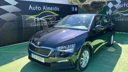 Usado Skoda Scala 110 HP (80 kW) 2023 Preto Citadino