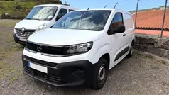 Branco Usado 2024 Opel Combo Monovolume | € 21.250 (Preço elevado)