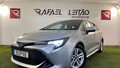 Usado Toyota Corolla Comfort 122 HP (89 kW) 2019 Cinza Carrinha