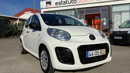 Branco Usado 2014 Citroën C1 Citadino | € 6.450 (Preço justo)