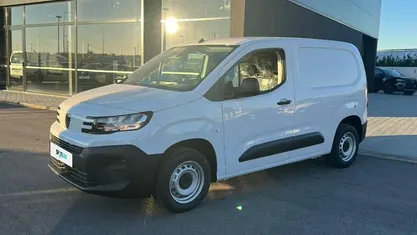 Novo Peugeot Partner 100 HP (73 kW) 2025 Branco Monovolume