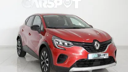 Usado Renault Captur 100 HP (73 kW) 2024 SUV