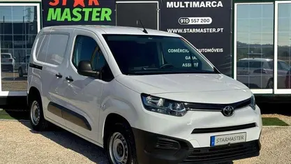Usado 2023 Toyota Proace Monovolume | € 15.750 (Bom preço)