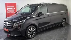 Preto Usado 2022 Mercedes V220 Avantgarde Monovolume | € 62.900