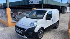 Branco Usado 2020 Fiat Fiorino Van | € 9.990 (Preço justo)