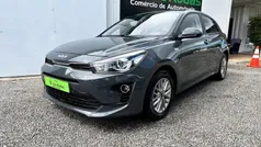 Cinza Usado 2022 Kia Rio | € 14.900 (Preço justo)
